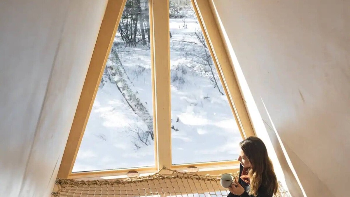 Grand Marais Cabin | Lake Superior A-Frame w/Sauna-Near GM + Dog Friendly. 1min Walk to Beach.