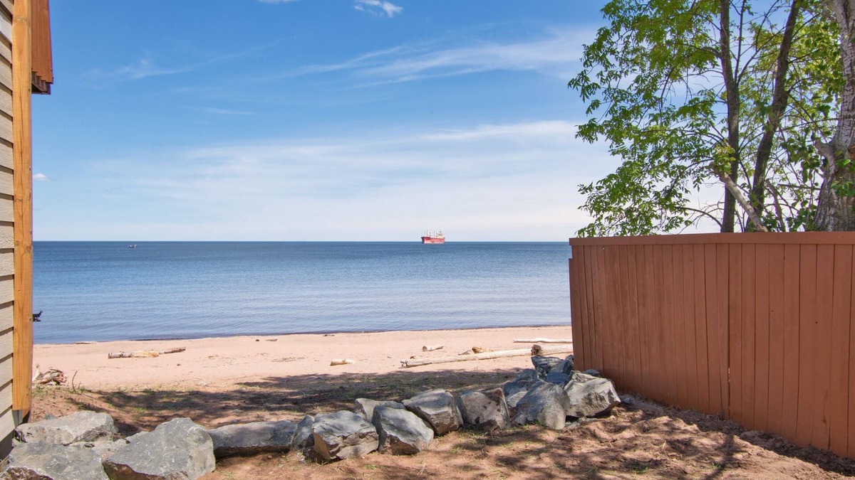 Duluth House | Lake Superior Beach House!