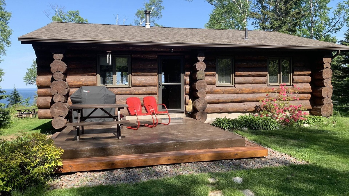 Silver Bay Cabin | Lake Superior lakefront log cabin, forest, sauna, gazebo, peaceful retreat