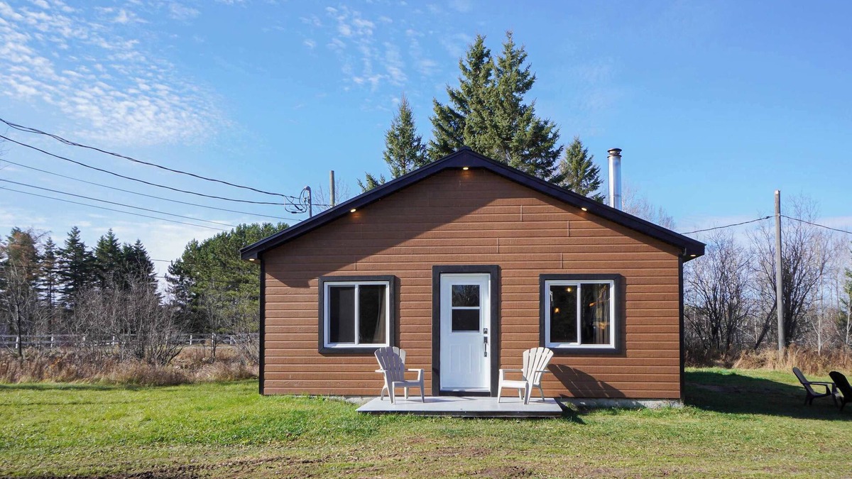 Saint-Michel-des-Saints Ski Chalet | Lake Taureau - Le Mystic