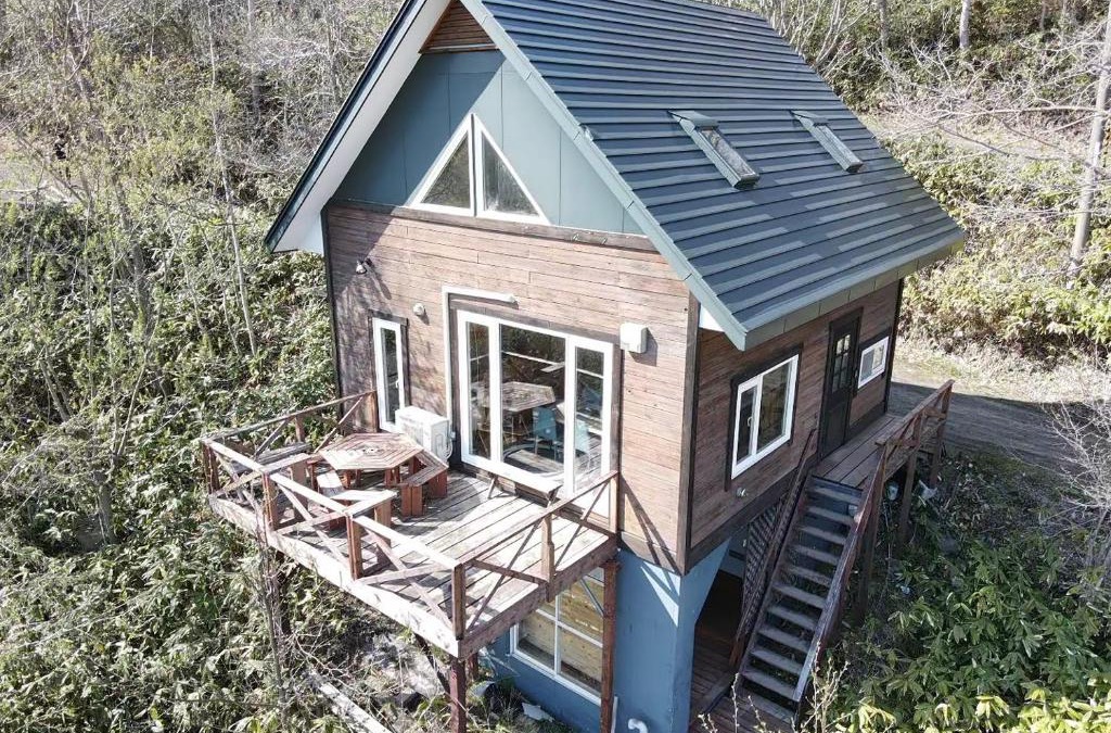 Toya Cabin | LAKE TOYA Great view log cabin