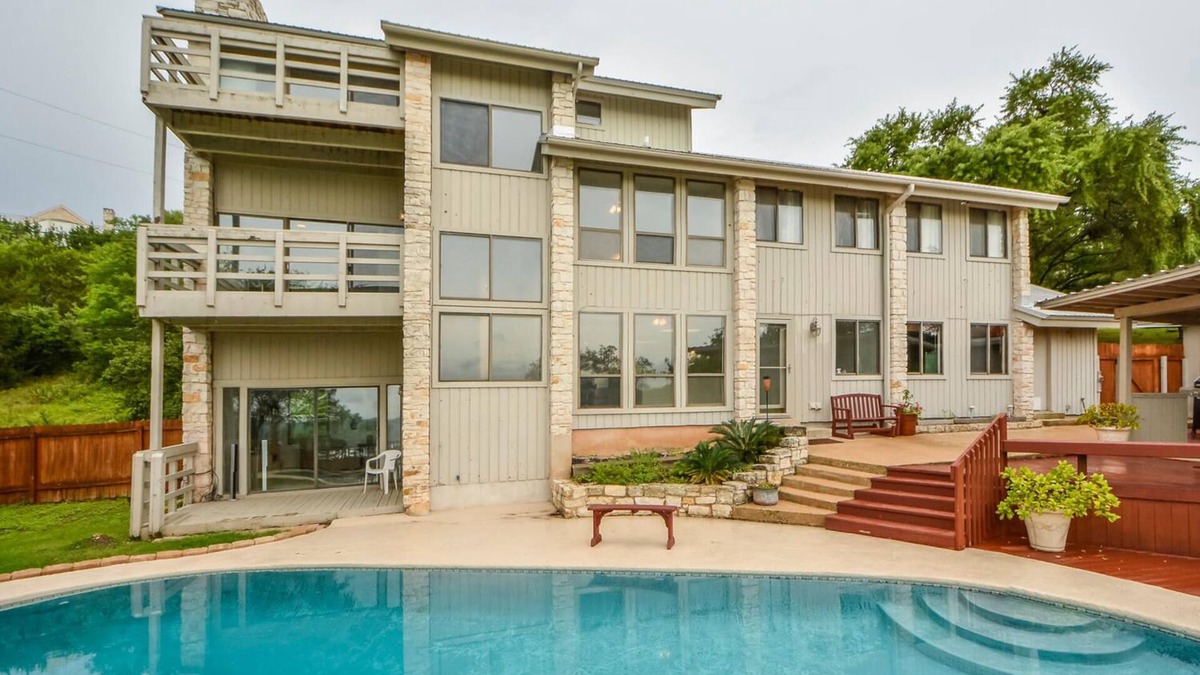 Travis Landing House | Lake Travis Oasis, Pool, Hot Tub, Lake Views, Near Marinas & Austin!