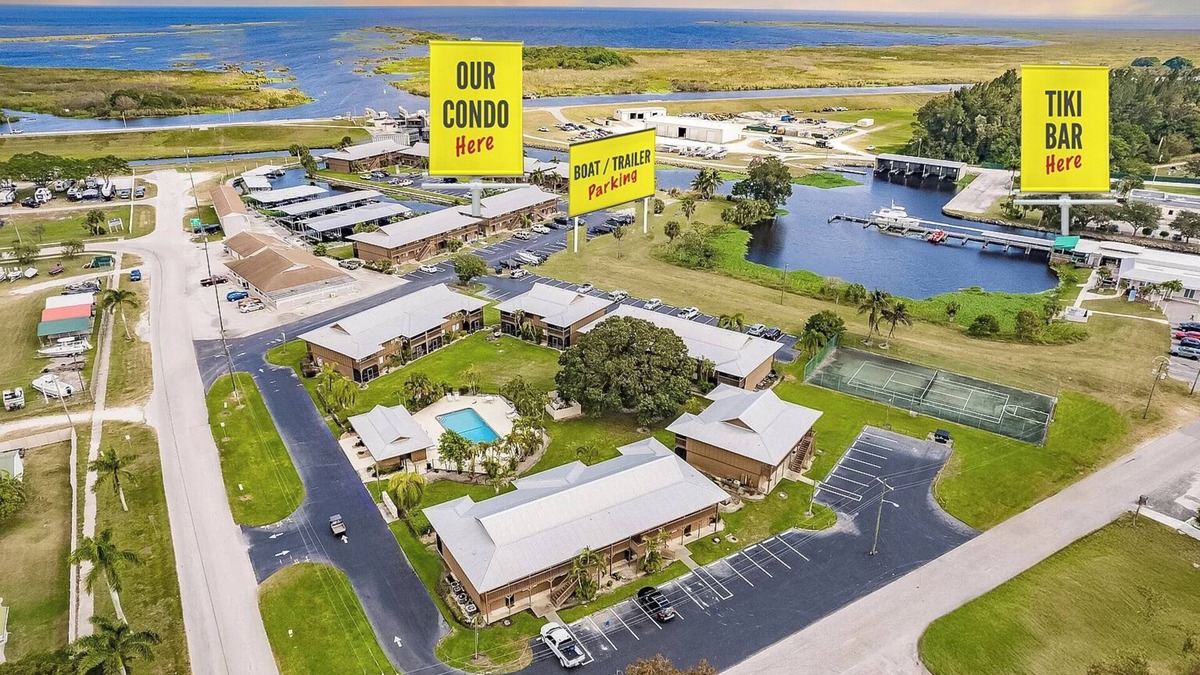 Clewiston Condo | Lake View -Fresh & New-Bass N Sun-Pool-King Bed