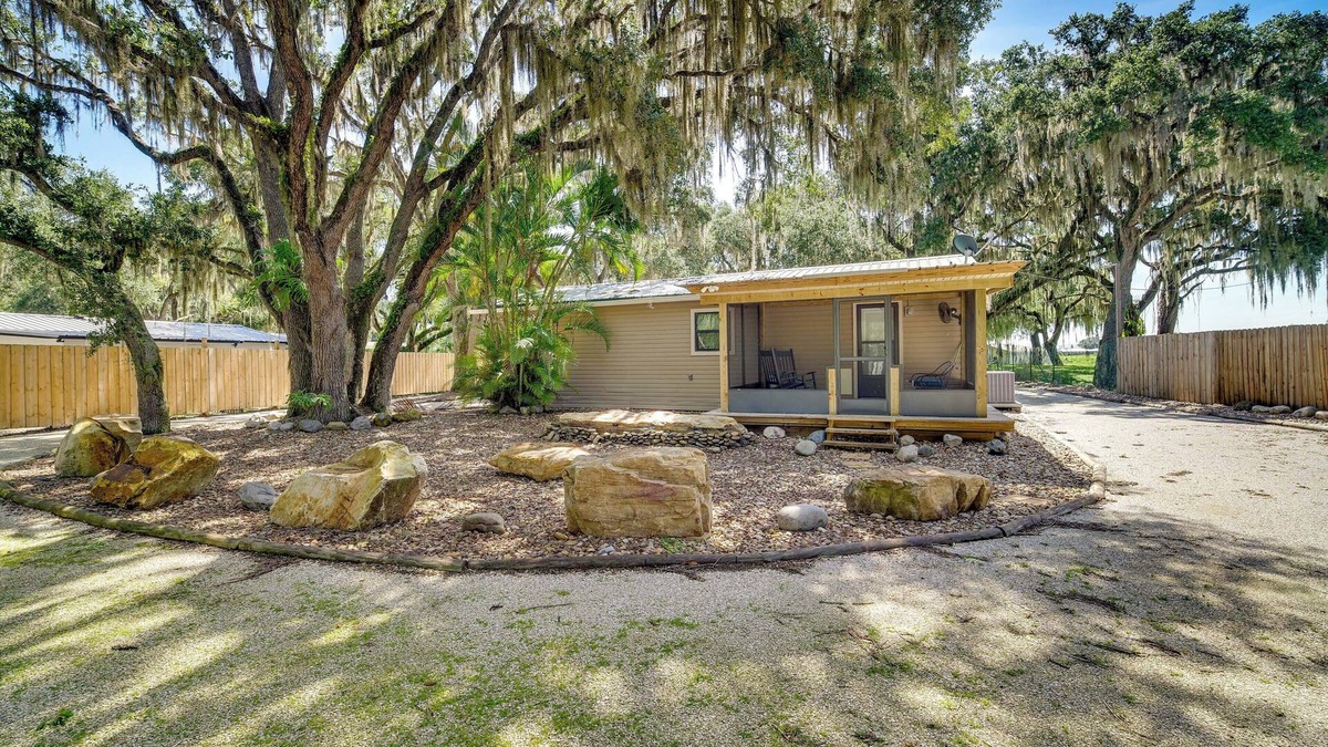 River Ranch House | Lake Wales Vacation Rental w/Direct Canal Access!