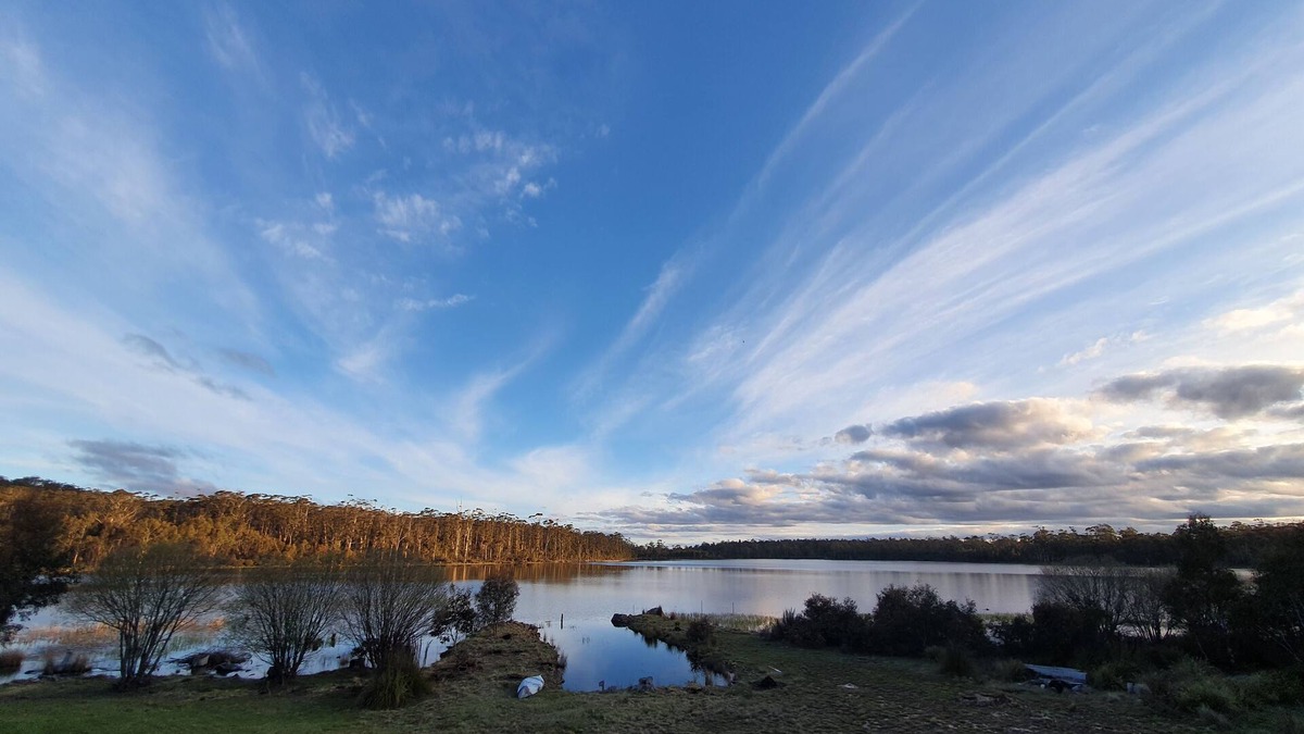 Rawlinna Cabin | Lake Yalleena Nature Retreat