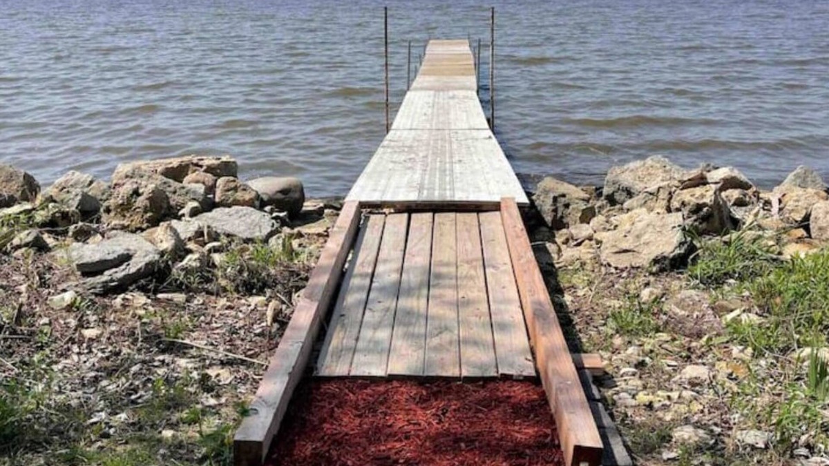 Lake Koshkonong Cottage | Lakefront Access Cottage on Lake Koshkonong