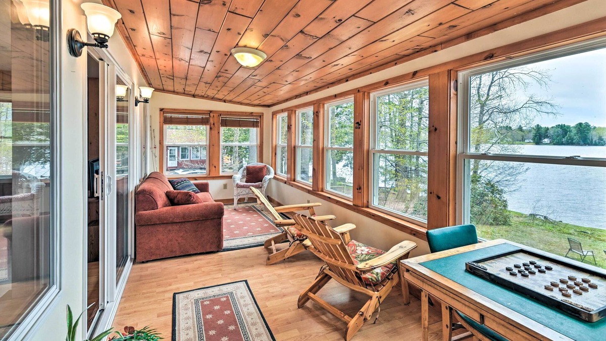 Broadalbin House | Lakefront Broadalbin Getaway w/Deck + Kayaks