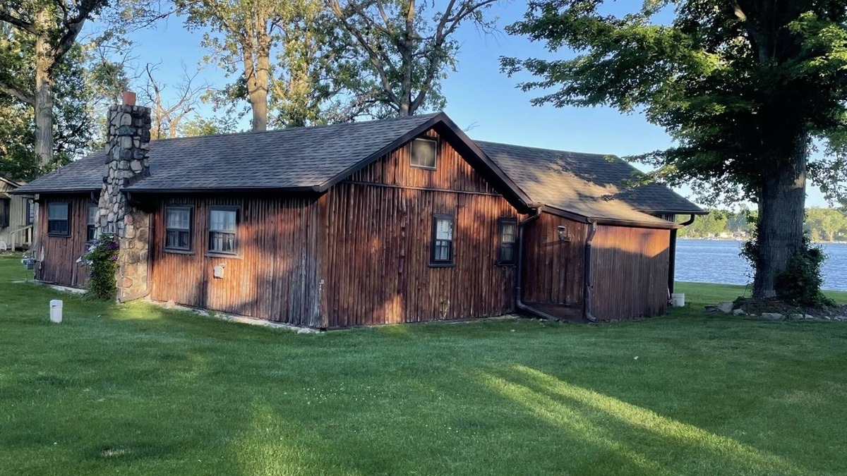 Brighton Cabin | Lakefront Cabin
