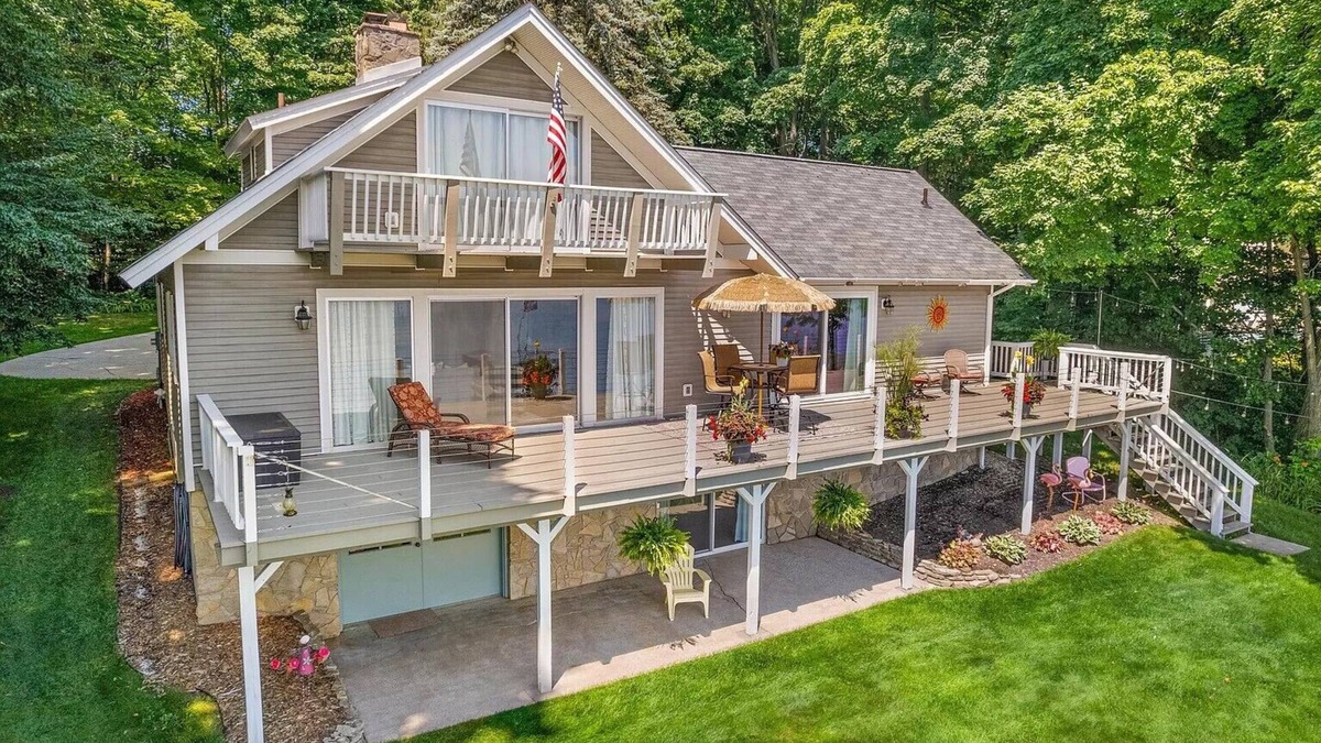 Gaylord House | Lakefront Chalet on Big Lake – 4BR Retreat with Dock & Beautiful Views