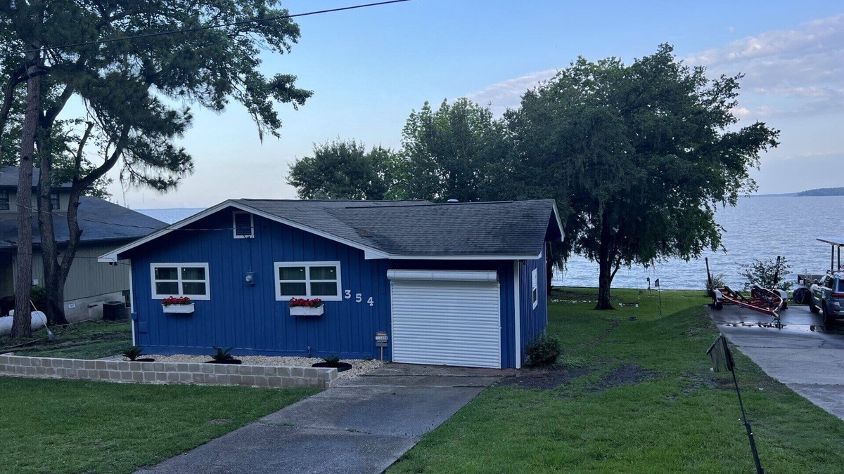 Pointblank Cabin | Lakefront cozy cabin, fully remodeled! Unforgettable place!