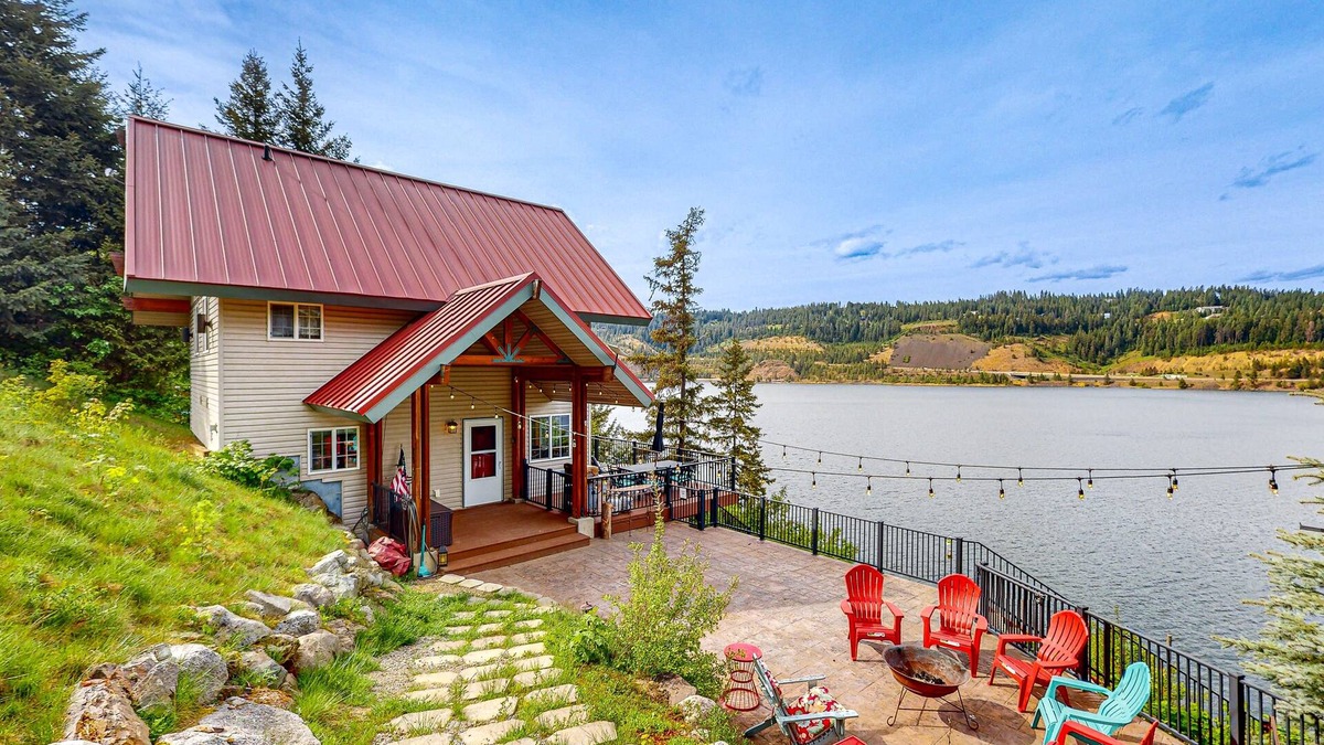 Coeur d'Alene House | Lakefront, dog-friendly home with private dock, swimming beach & firepit