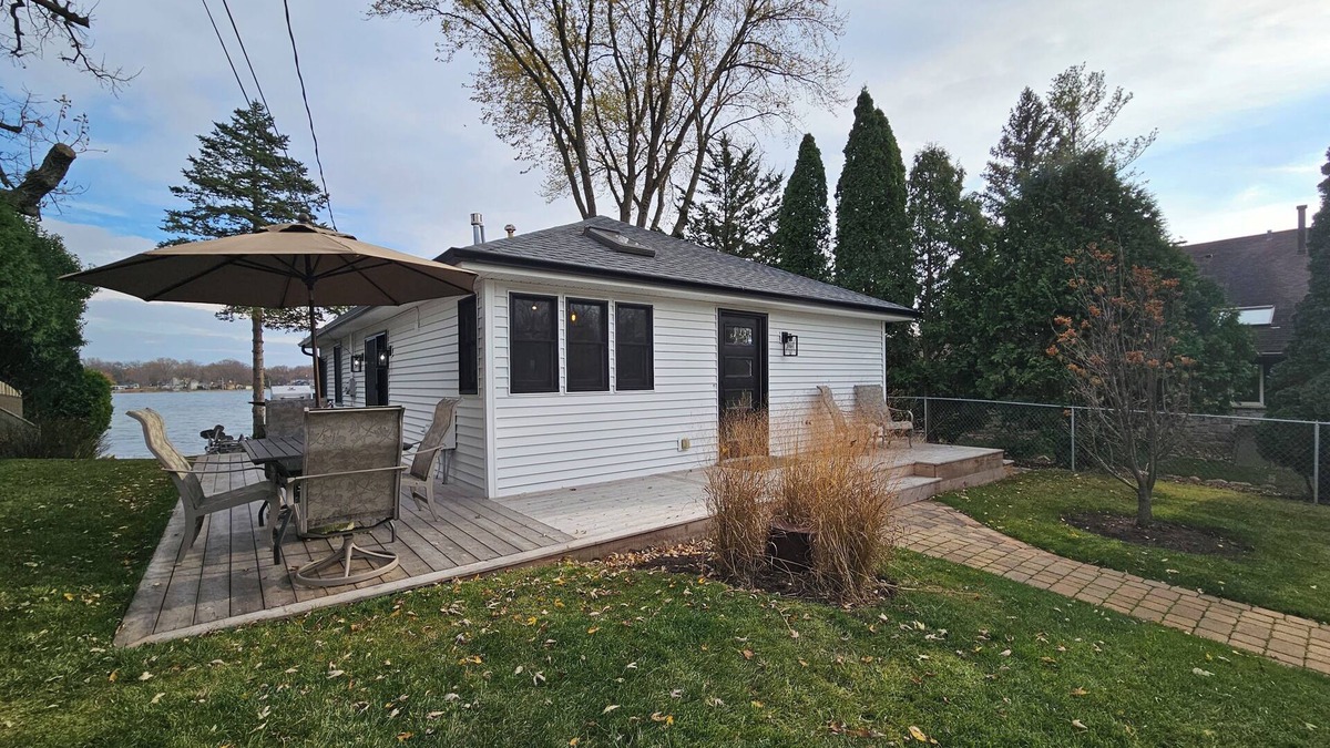 Salem Lakes House | Lakefront home-Beautiful views, private frontage/lake access