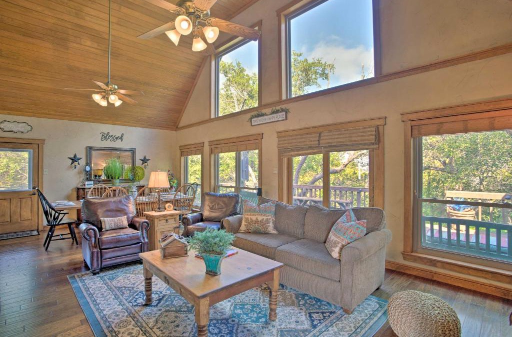 Granbury House | Lakefront Living Private Dock, Deck, and Game Room!