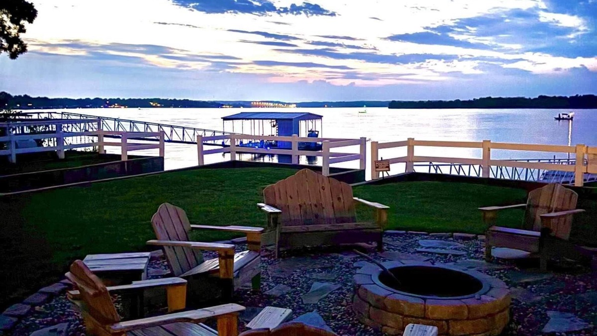 Grove House | Lakefront Luxury | 5BR with Private Dock
