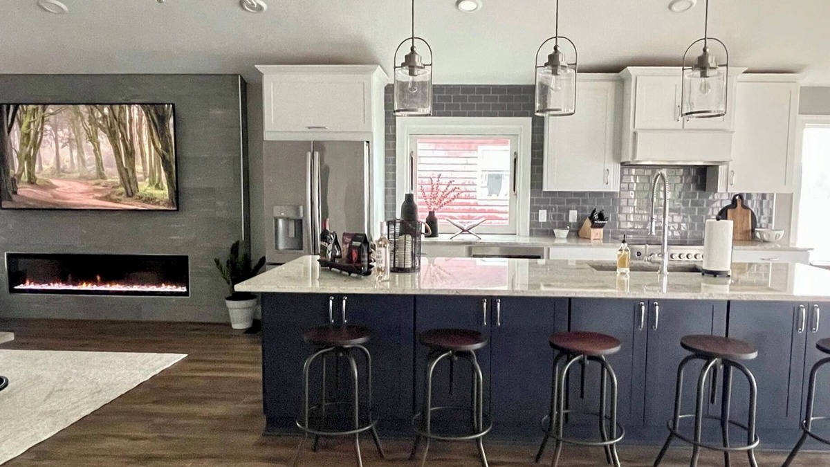 Three Rivers House | Lakefront Luxury Living: Chef's Kitchen, Fire Pit, Stunning Views & Boat Rental