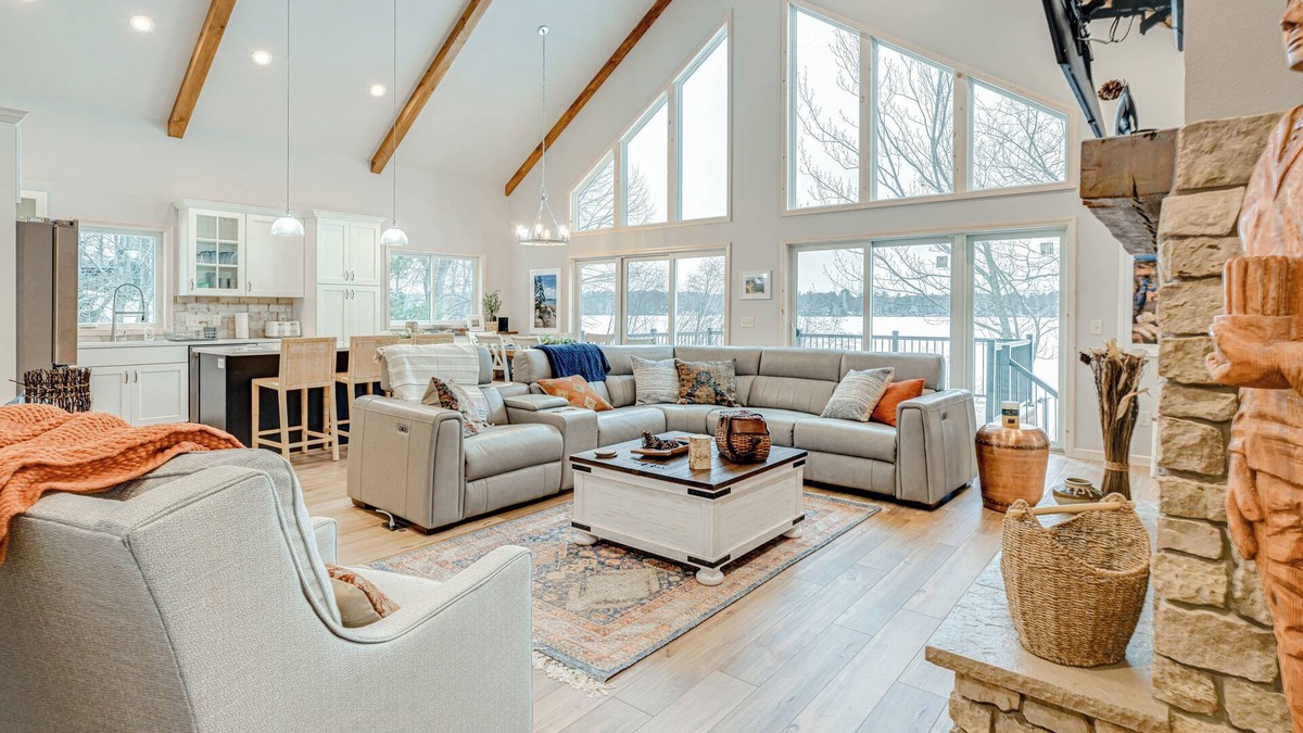 Rhinelander Cottage | Lakefront Rhinelander Cottage w/Private Dock!