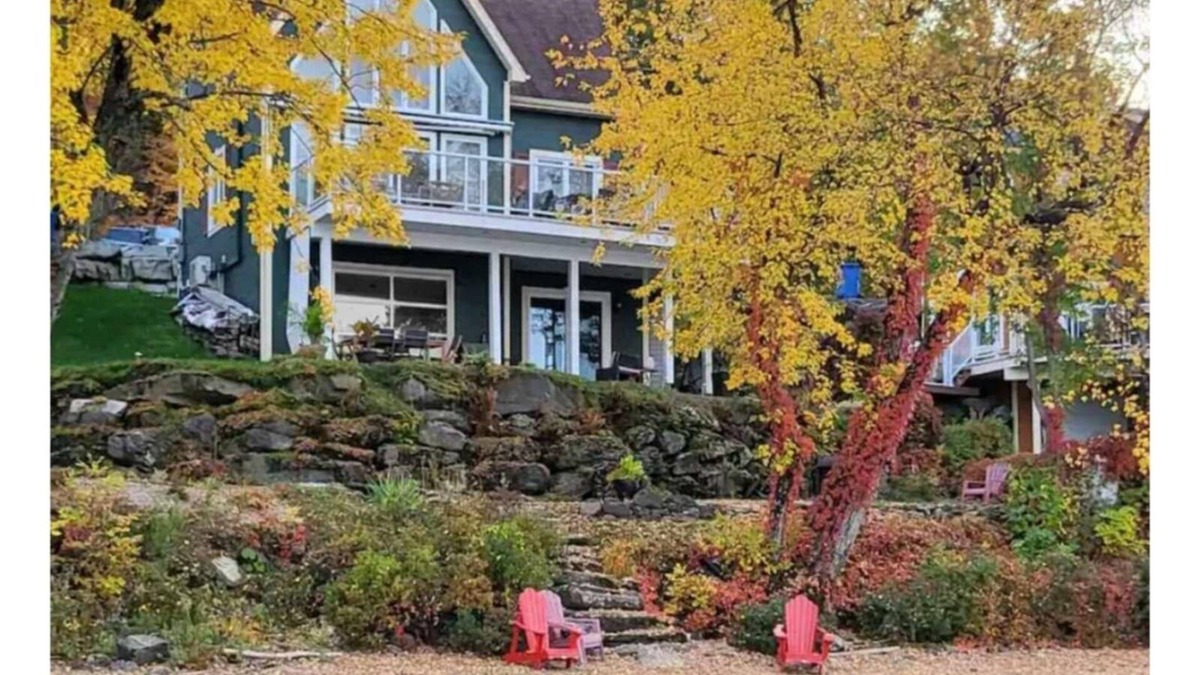 St-Ferdinand Ski Chalet | Lakefront, SPA - Chez Bernard L'Hermite