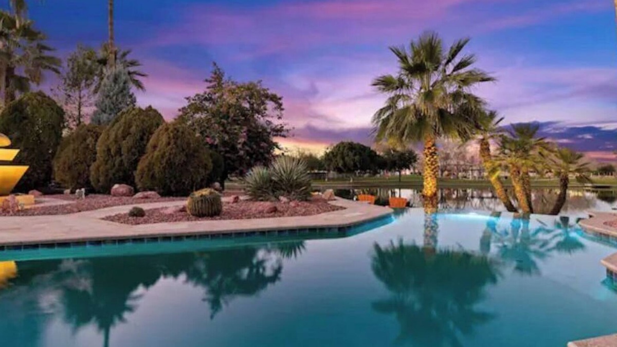 Dobson Ranch Villa | Lakefront Villa, Heated/Chilled Pool + 8‑Seat Spa, Kayaks, Office, Sleeps 9