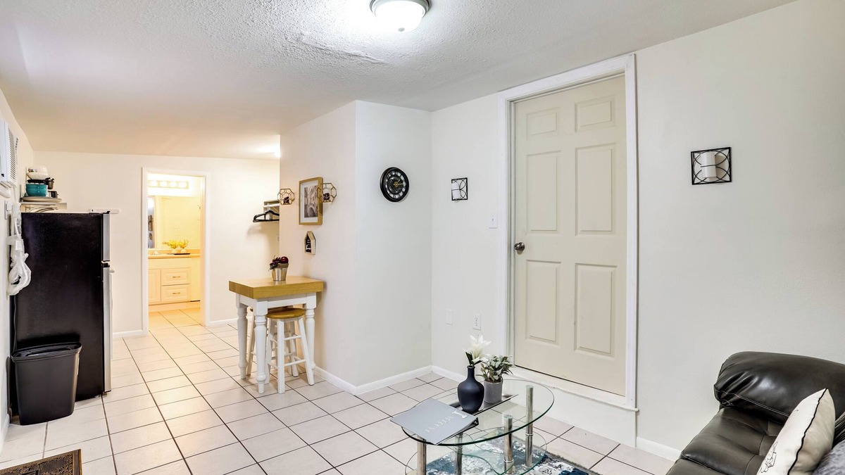 Lakeland Apartment | Lakeland Vacation Rental: 38 Mi to Disney!