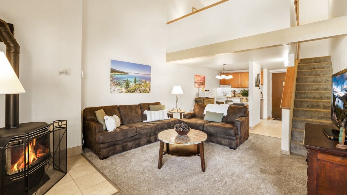 South Lake Tahoe House | Lakeland Village 2 Bed Condo w/Pool View