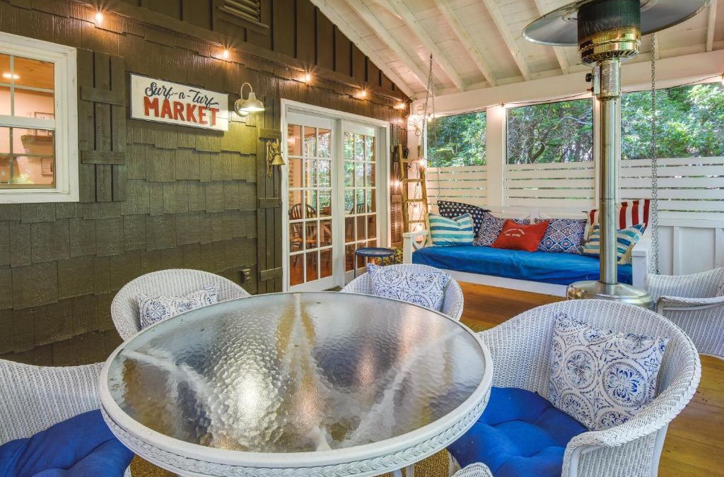 Lakemont House | Lakemont Vacation Rental with Screened-In Porch!
