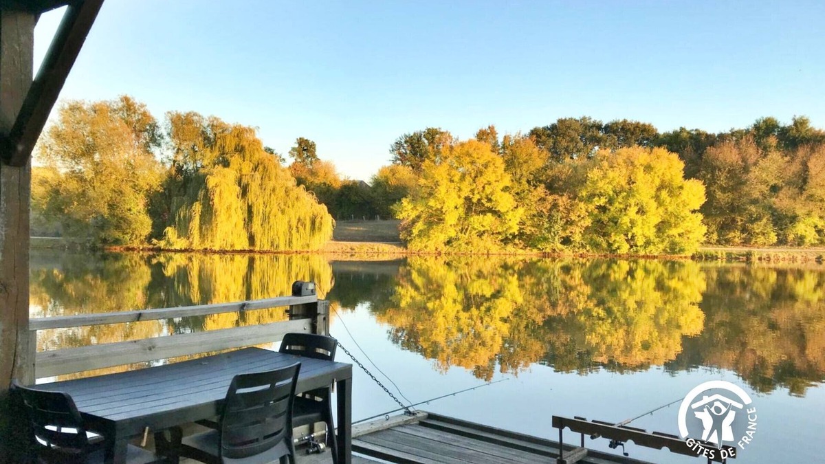 Villiers-Charlemagne Cottage | Lakeside Chalet with Private Fishing Pier, Terrace & Family Amenities - Sleeps 7