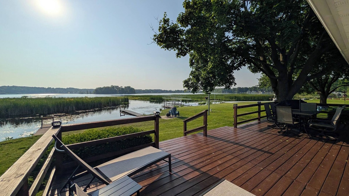 Hillsdale Cottage | Lakeside Cottage with Kayaks and Dock in Hillsdale
