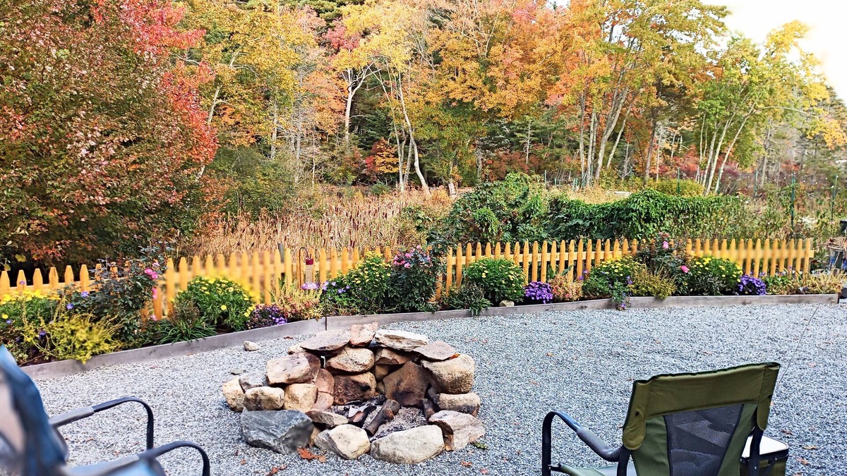 Coventry RV Rental | Lakeside Haven at the Pines / Tent