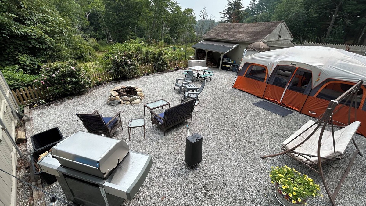 Coventry RV Rental | Lakeside Haven at the Pines / Tent