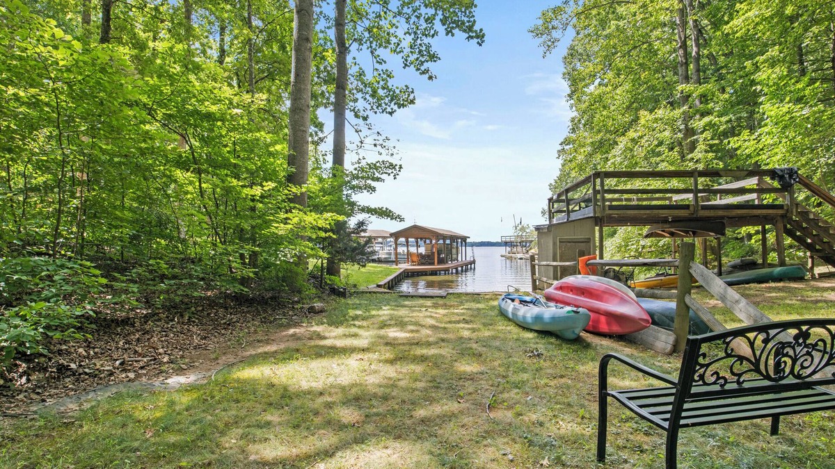 Lakeside Woods House | Lakeside Haven: Spacious Retreat with Stunning Views and Family Fun