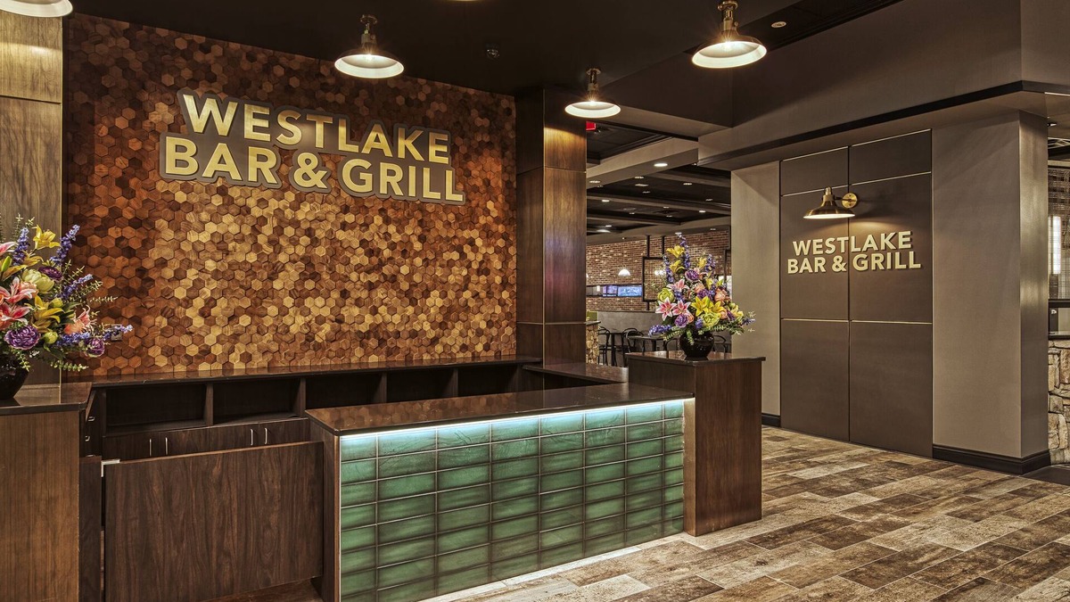 Osceola Hotel | Lakeside Hotel Casino