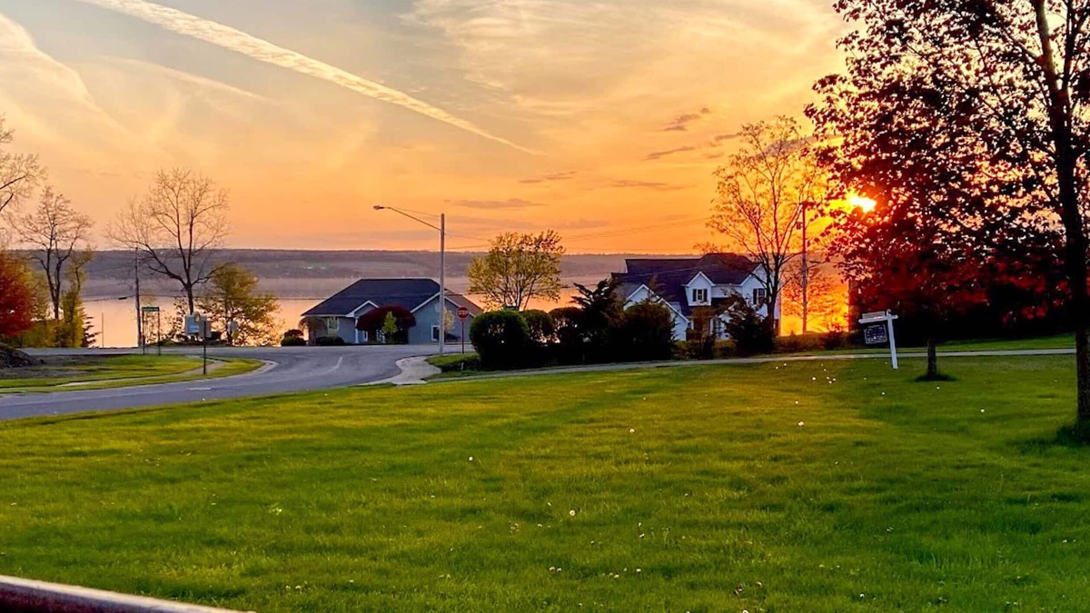 Romulus House | Lakeside Lookout: Gorgeous Seneca Lake Views Right Off Wine Trail!