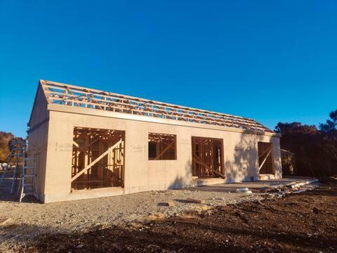 West Coast Region House | Lakeside Retreat Native Bush Bird Populated