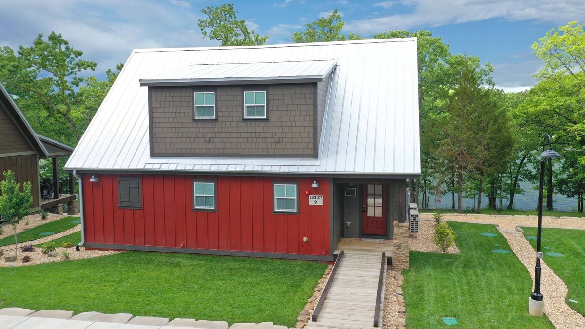 Kimberling City Cabin | Lakeside, Table Rock Lake views, Family Getaway