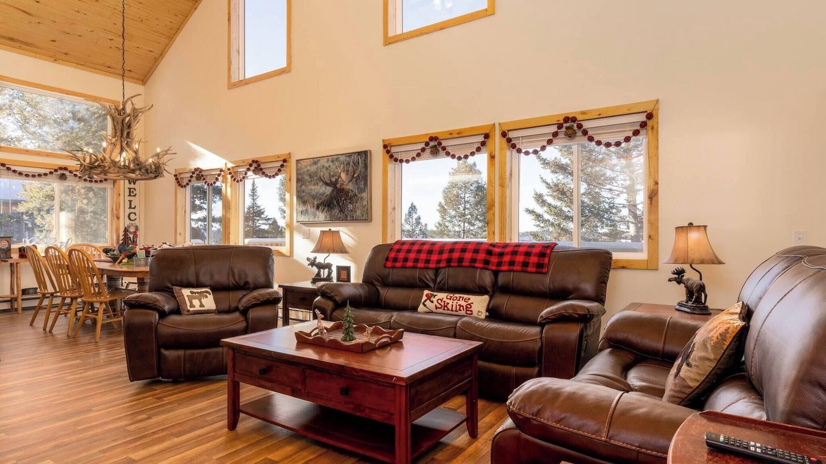 Georgetown House | Lakeview Getaway at Georgetown Lake