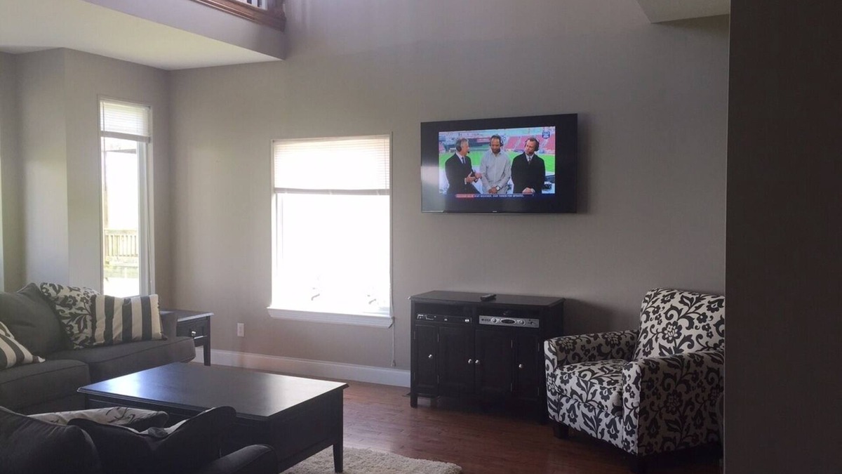 Nancy House | Lakeview House on Lake Cumberland @ Lees Ford Marina
