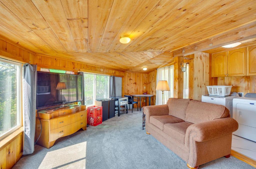 Searsport House | Lakeview Maine Retreat with Fire Pit, Grill and Canoe