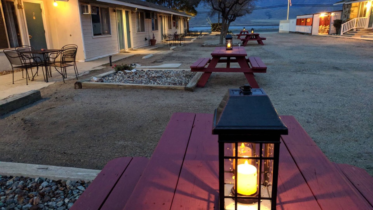 Mountain Mesa Hotel | Lakeview Motel