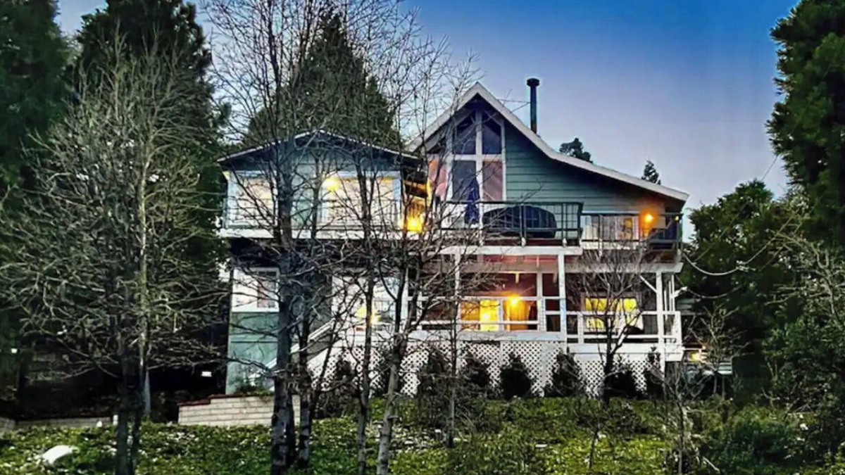 Meadow Bay Cabin | Lakeview Ridge+ Balcony’s + Game Room