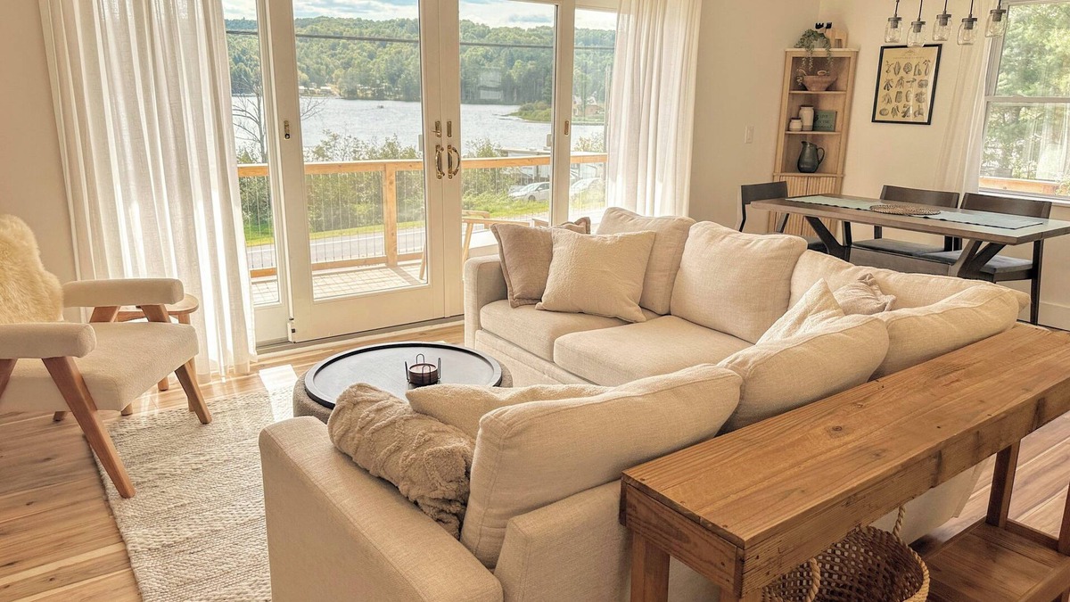 Eastern Vermont House | Lakewood Bungalow