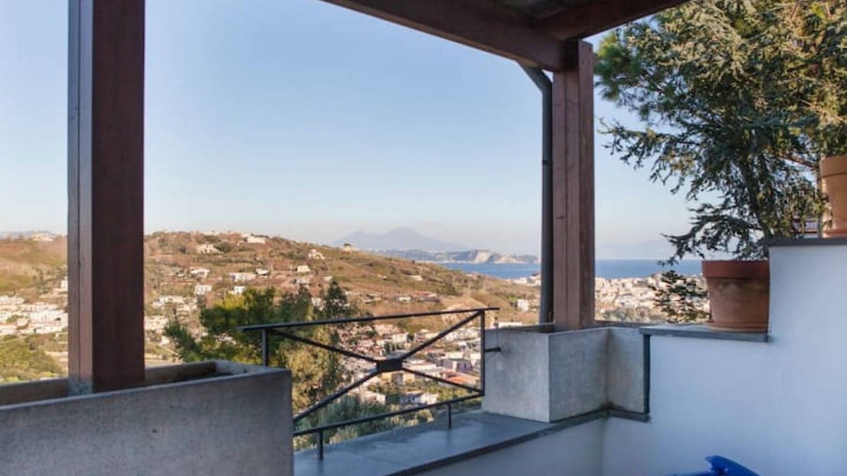 Monte di Procida Apartment | Lamberti Apartment