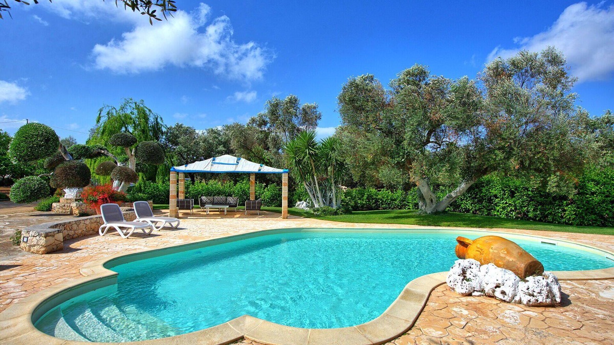San Michele Salentino Villa | Lamia Santo Arcangelo - Holiday Villa Rental in San Michele Salentino, Apulia