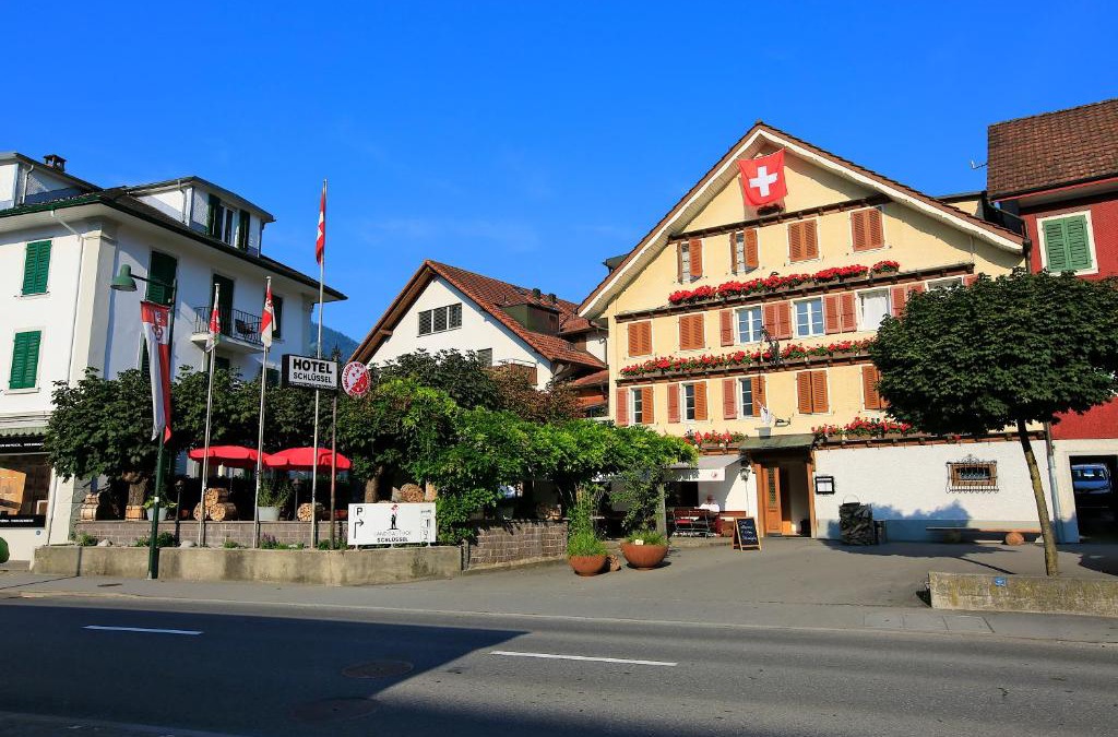 Alpnach Hotel | Landgasthof Schlüssel Alpnach