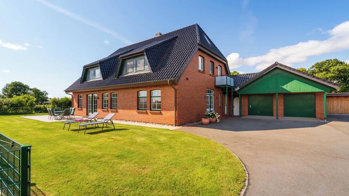 Norderfriedrichskoog House | Landhaus Wittmaack Dircks Modern country house by the North Sea