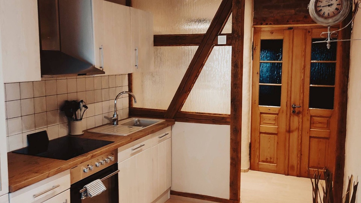 Bad Klosterlausnitz Apartment | Landhausstil Familienwohnung Florentine - Falco und Stephanie Kirchbichler