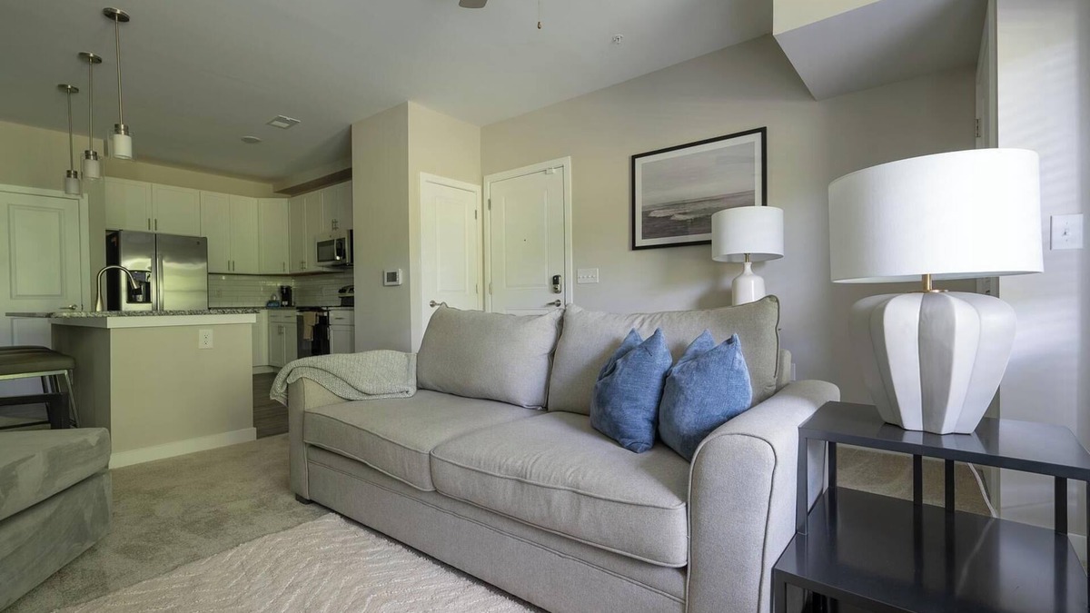 Huntersville Apartment | Landing | Amazing 1BD, Clubhouse, Pool