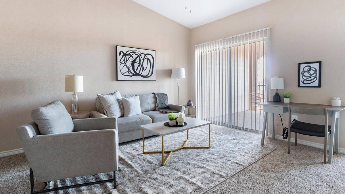 Fort Worth Apartment | Landing | Amazing 1BD, Gym, Pool