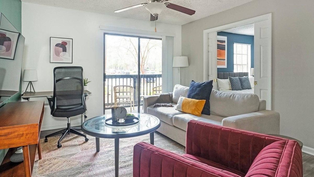 Southside Apartment | Landing | Amazing 2BD, Tennis Court, Pool