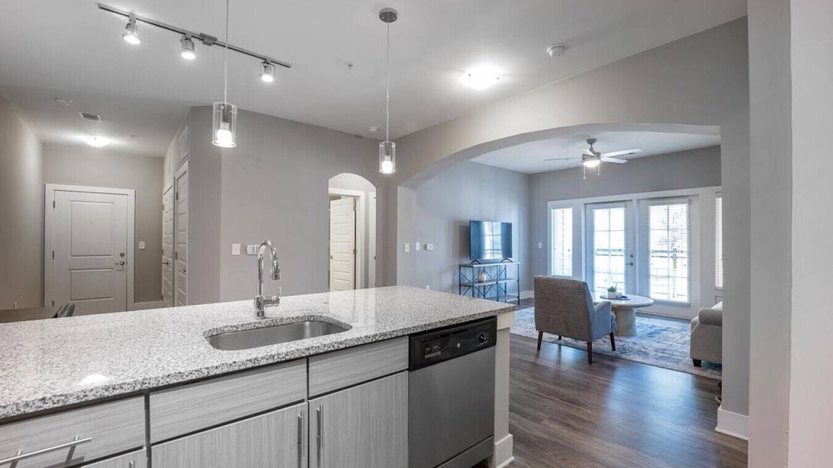 West Ashley Apartment | Landing at Heyward West Ashley - 2 Bedrooms in West Ashley