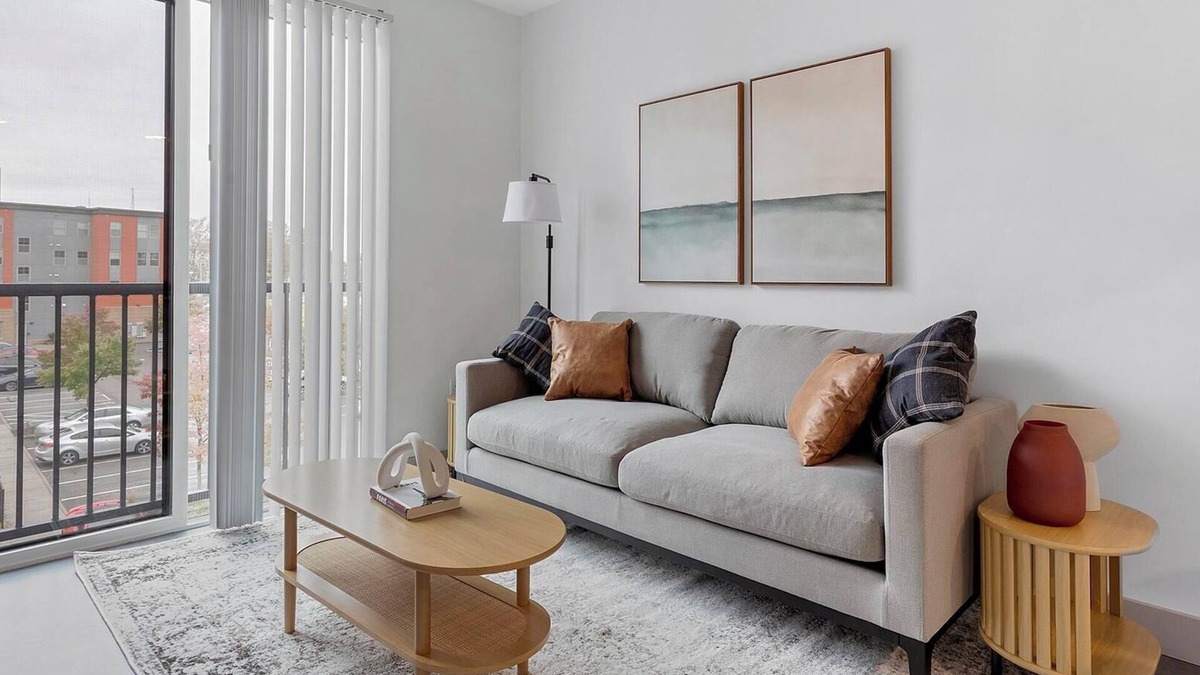 Richmond Apartment | Landing at Sphere - 1 Bedroom in Chamberlayne I.